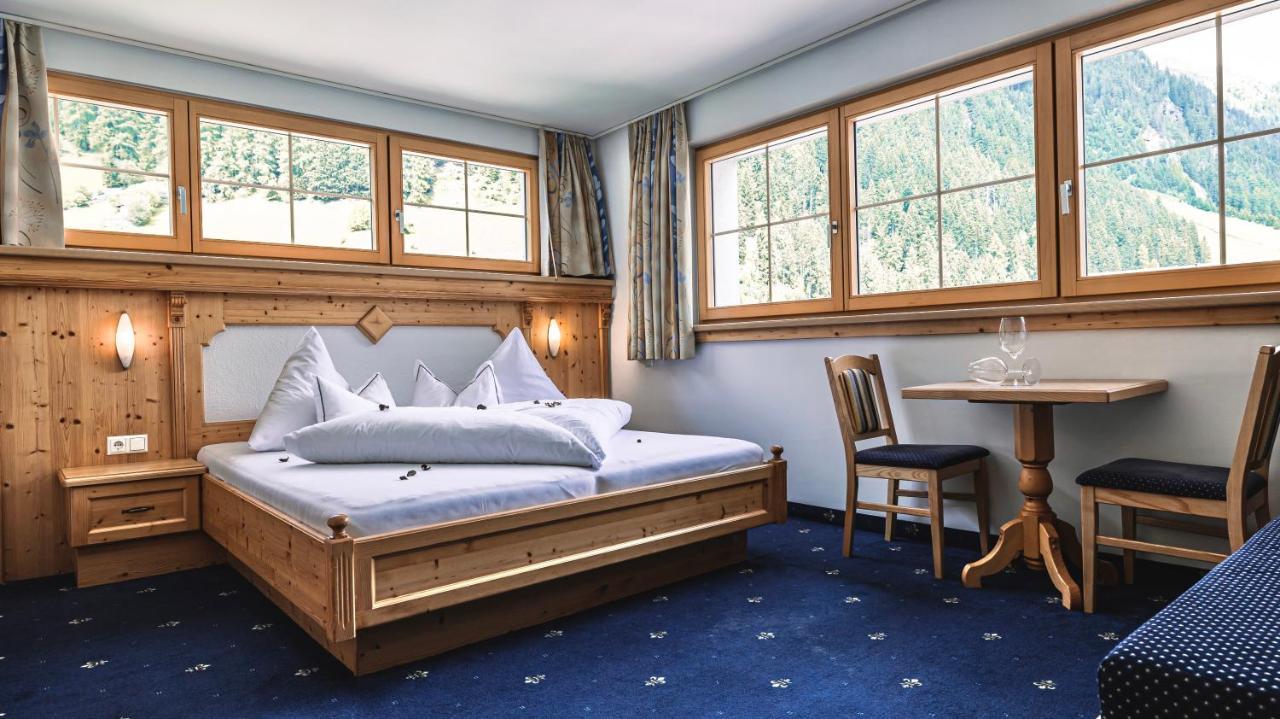 Hotel Alpina Ischgl Extérieur photo