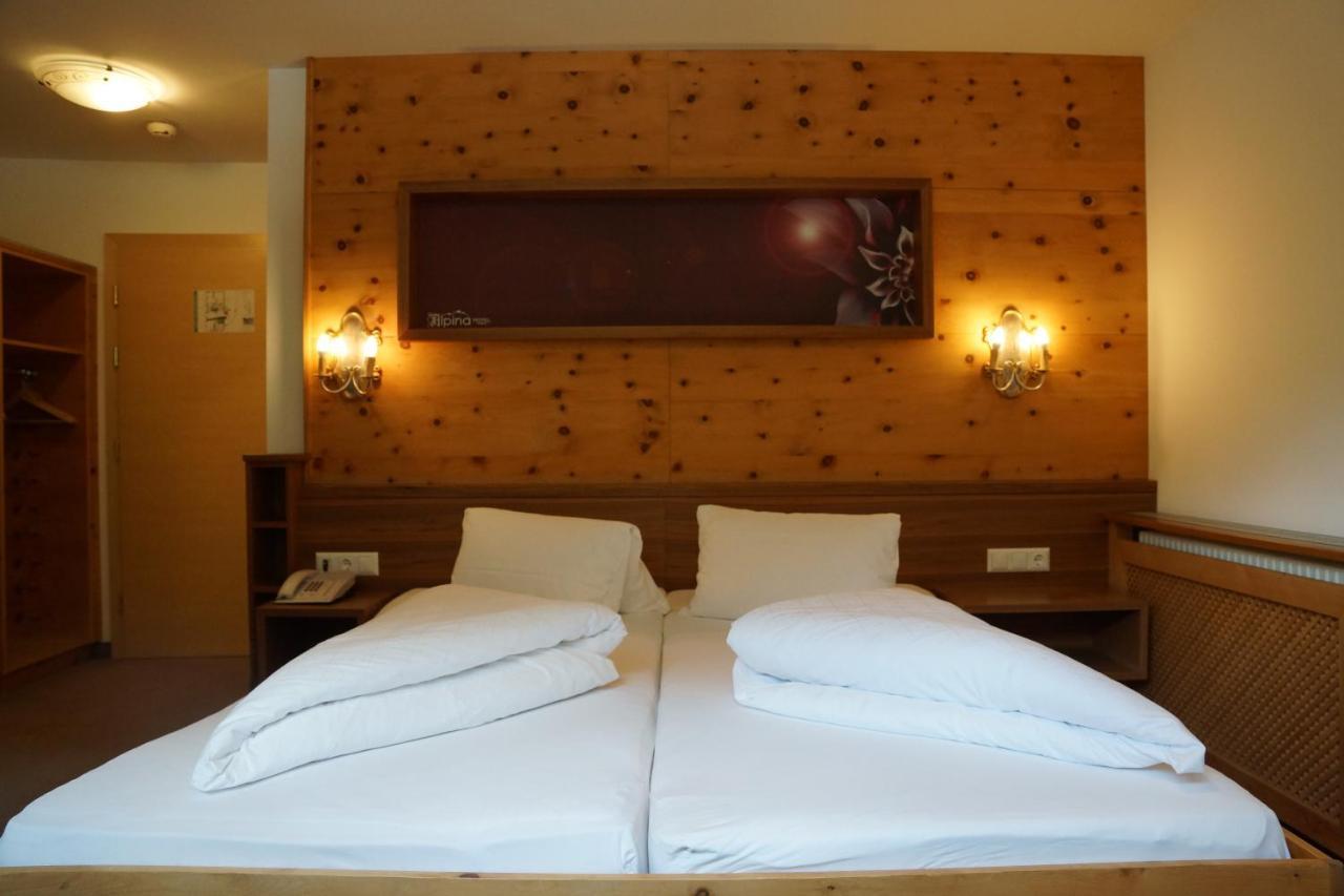 Hotel Alpina Ischgl Extérieur photo