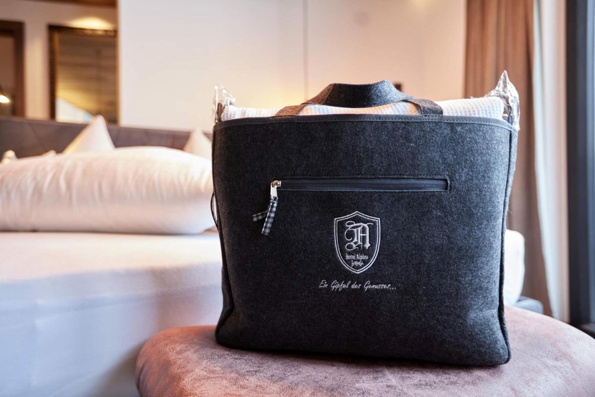 Hotel Alpina Ischgl Extérieur photo