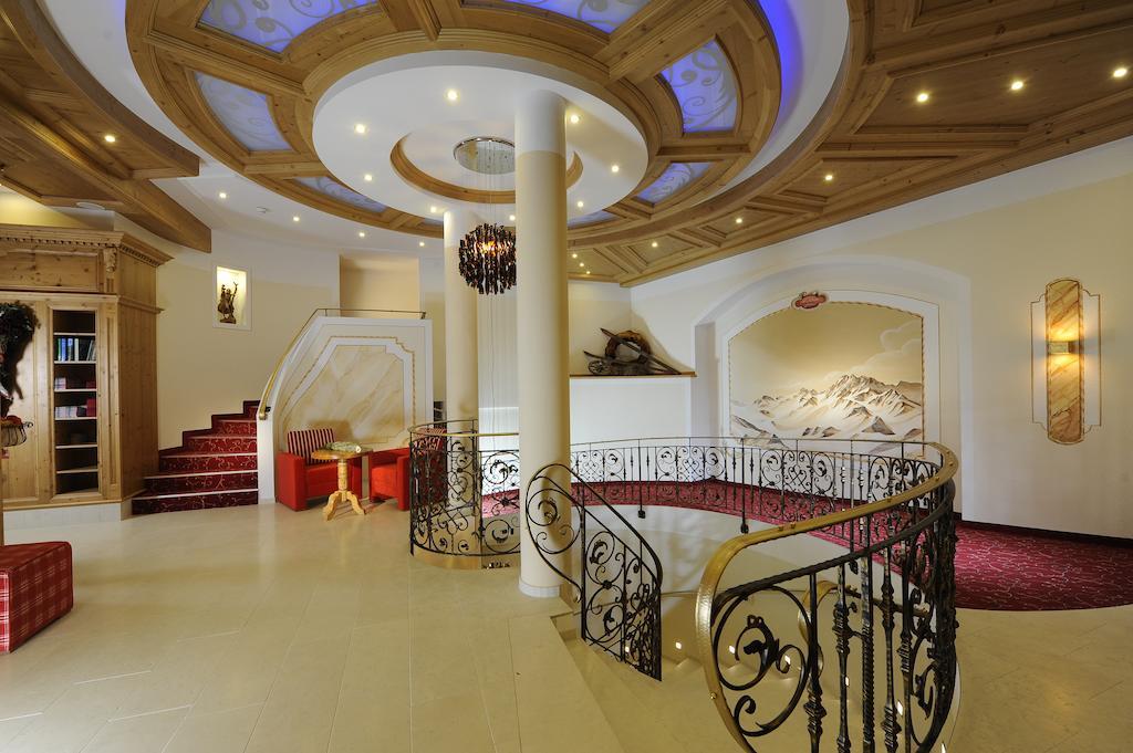 Hotel Alpina Ischgl Extérieur photo